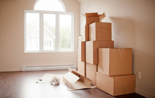 Packing household items with care for Hampstead storage